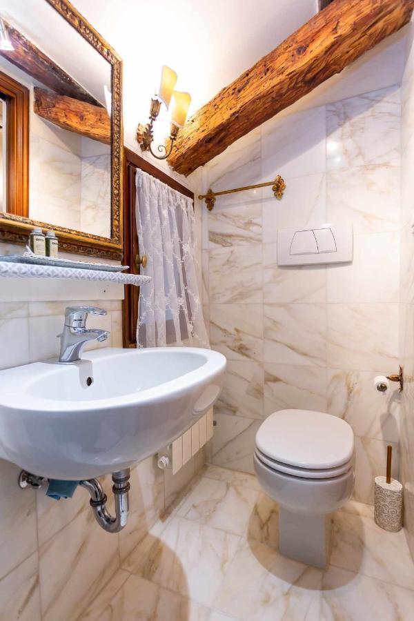 Apartmán Emanuela'S Flat Benátky Exteriér fotografie
